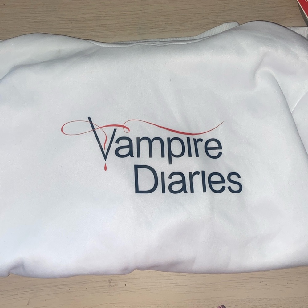 Vampire Diaries hoodie 🧛‍♀️